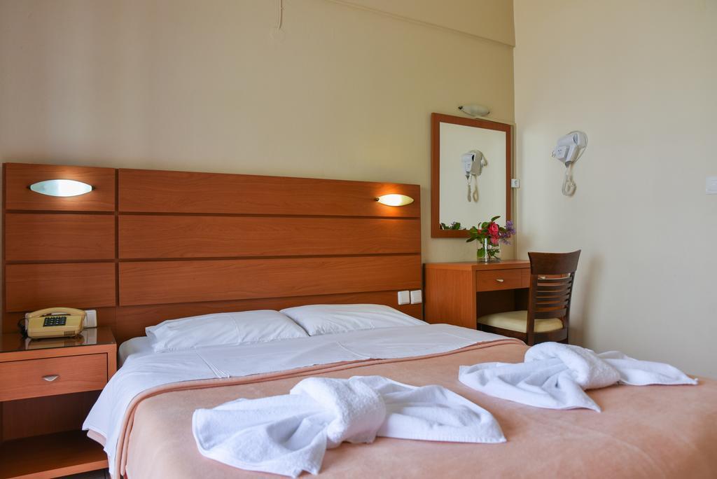 Agios Ioannis  Hotel Eleana מראה חיצוני תמונה